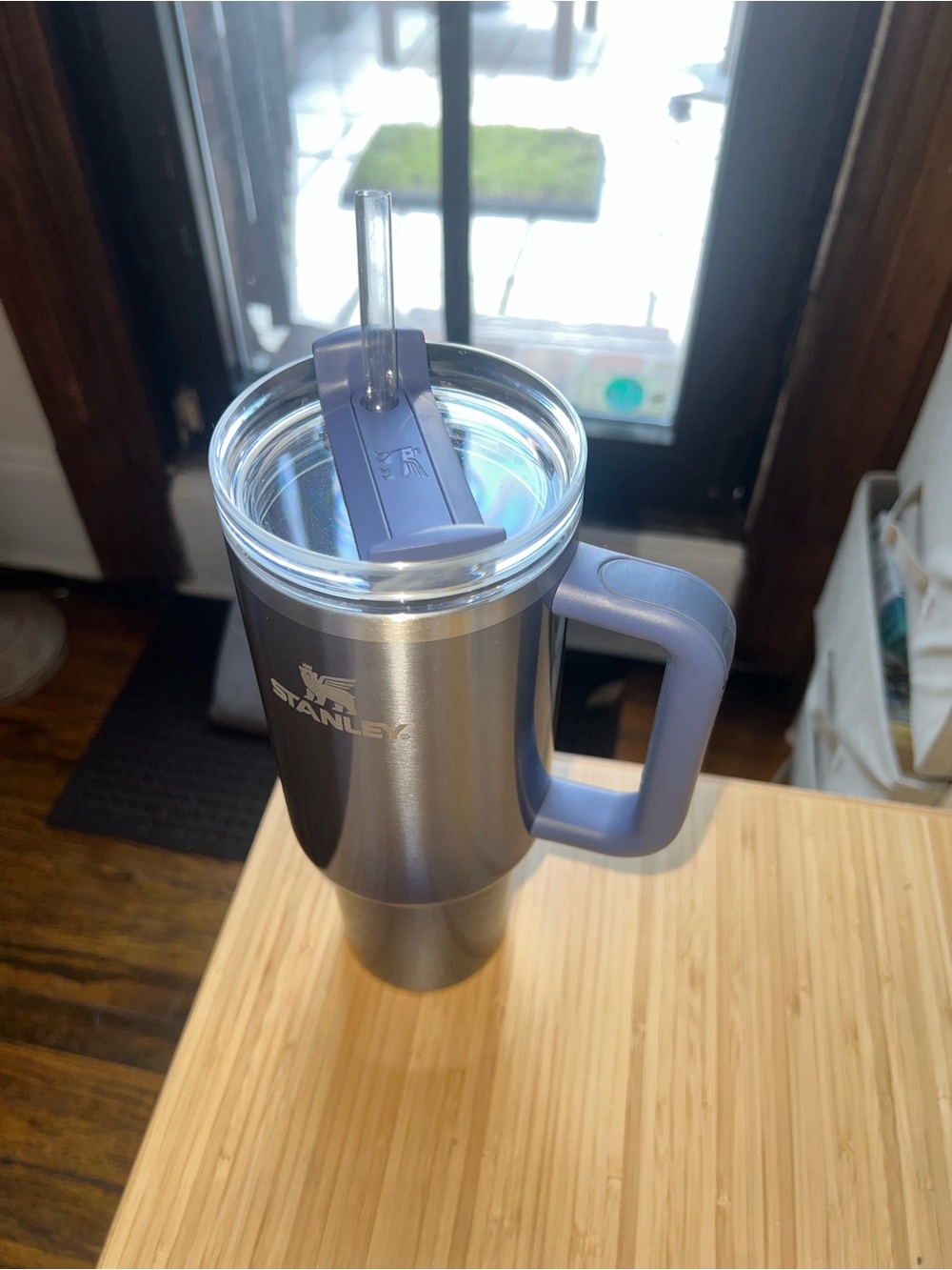 Stanley Metallic Navy Travel Tumbler with Handle - Picture 3 of 4
